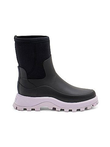 Hunter Women's City Explorer Short Neoprene Boots in Black (view 1)
