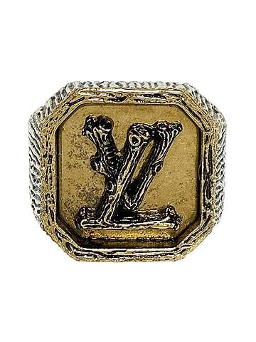 Louis Vuitton Louis Vuitton Men's Bague Wood Signet Ring (view 2)