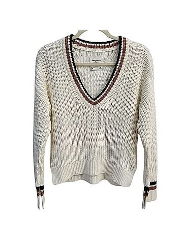 Abercrombie & Fitch Varsity Stripe Sweater Pullover Sweater (view 1)