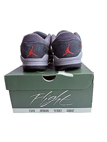 Jordan Flight Court Sneakers (view 2)