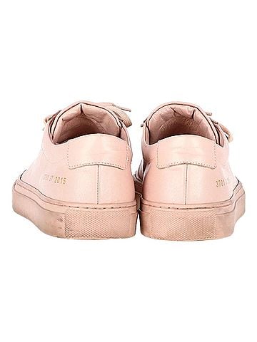 Common Projects Common Projects Original Achilles Low Sneakers in Pink Leather (view 2)