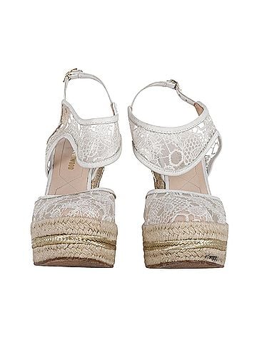 Nicholas Kirkwood Nicholas Kirkwood High Heel Lace Wedges in Cream Synthetic (view 2)