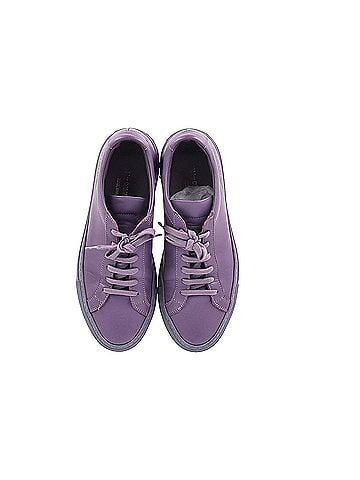 Common Projects Common Projects Achilles Low-Top Sneakers in Purple Leather (view 1)