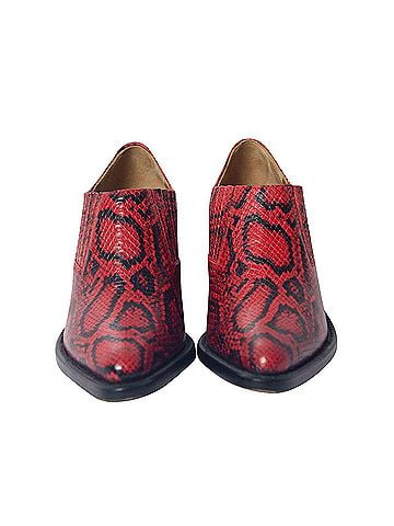 Chloé Chloé Rylee Snake-Effect Ankle Boots in Red Leather (view 2)