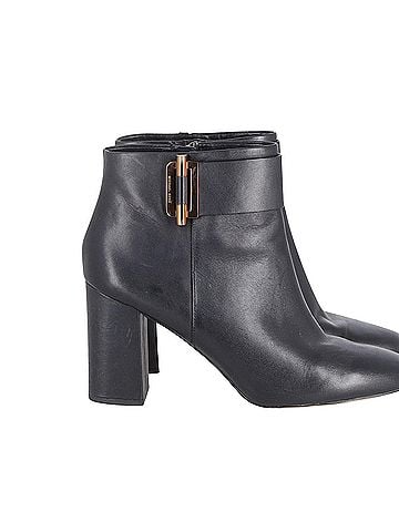 Michael Kors Michael Kors Gloria Ankle Boots in Black Leather (view 2)