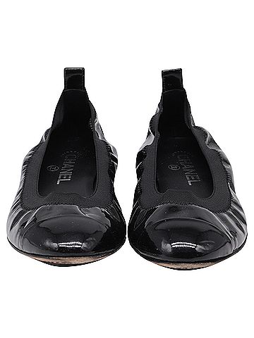 Chanel  Chanel CC Cap-Toe Ballet Flats in Black Patent Leather (view 2)