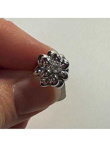 Story Women's Sterling Silver Rosetta Flower Charm (view 2)
