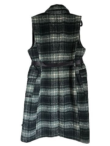 Bernardo Vest (view 2)