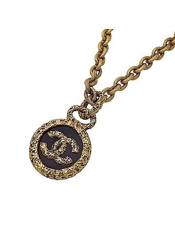 Chanel Chanel necklace for women, gold and black, with the iconic logo. (view 1)