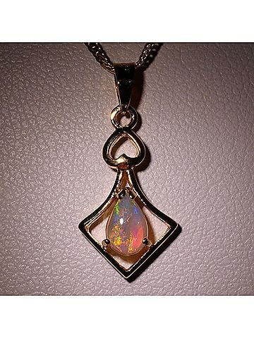 Unbranded 18K (18-karat) Yellow Gold Necklace with Opal, Total Weight 2.1g, 45cm, Jewelry (view 2)