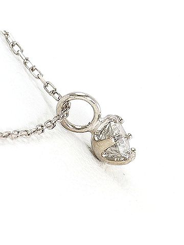 Unbranded 18K (18-karat white gold) necklace with 0.1ct diamond, total weight 0.6g, 40cm length, jewelry. (view 2)