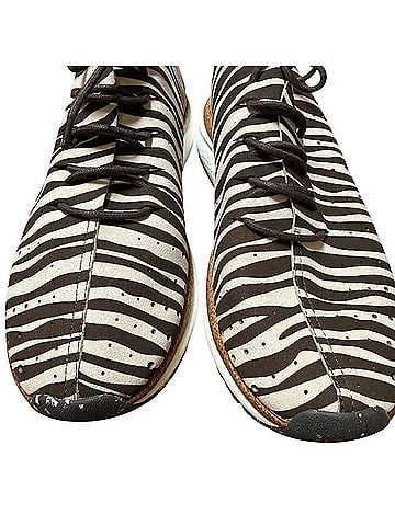 otBt Alstead Zebra Print Sneakers (view 2)