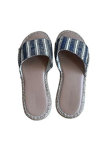 Old Navy Sandals (view 2)