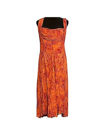 The Pyramid Collection Casual Dress (view 1)