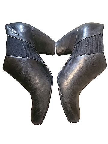 VANELi Ankle Boots (view 2)