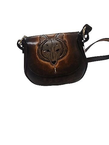 Amazon Basics handmade Leather Crossbody Bag (view 1)
