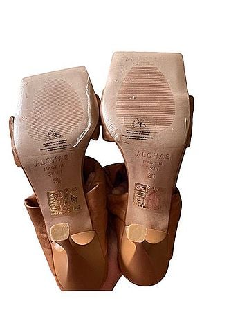 ALOHAS Twist Strap Sandal Heels (view 2)