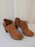 Vince Camuto Orange Ankle Boots Size 10 - photo 4