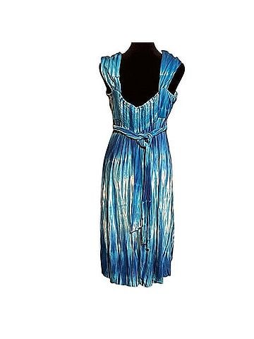 The Pyramid Collection Casual Dress (view 2)