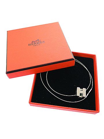 Hermès Excellent condition Hermes Cage d'H H-cube metal necklace, silver, 1480HERMES (view 2)