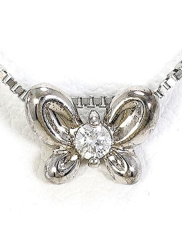 Unbranded 18K (18-karat white gold) necklace with a 0.03ct diamond, total weight 1.5g, 40cm length. Jewelry. (view 1)