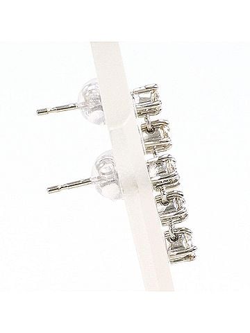 Unbranded 18K (18-karat white gold) earrings with 0.15ct diamonds, total weight 1.0g, jewelry. (view 2)