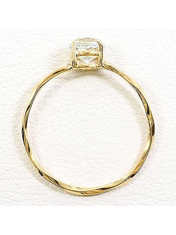 Unbranded 18K (18-karat) Yellow Gold Ring with Blue Topaz, Total Weight 0.8g, Jewelry (view 2)