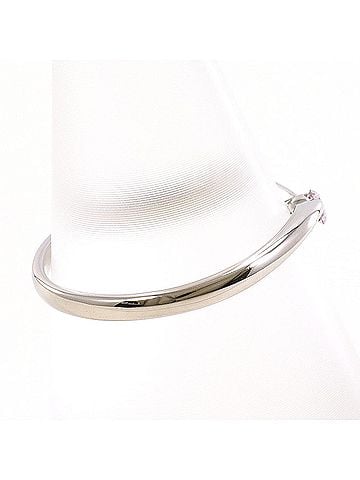 Unbranded 18K (18-karat white gold) ring with a 0.05ct pink diamond, total weight 1.6g. Jewelry. (view 2)