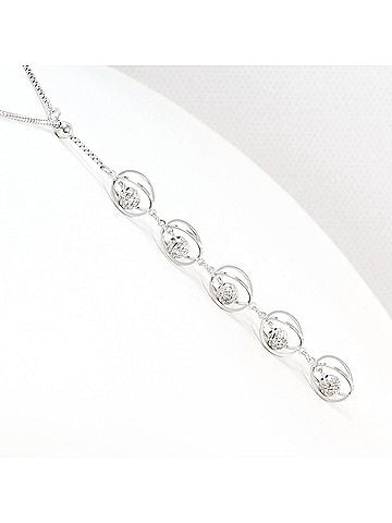 Unbranded 18K (18-karat white gold) necklace, total weight 5.7g, 46cm length, jewelry. (view 2)