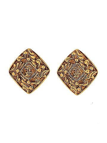 Chanel Vintage CC Diamond Clip-On Earrings Metal (view 1)