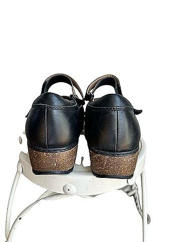 Earth Kalece Mule/Clog (view 2)