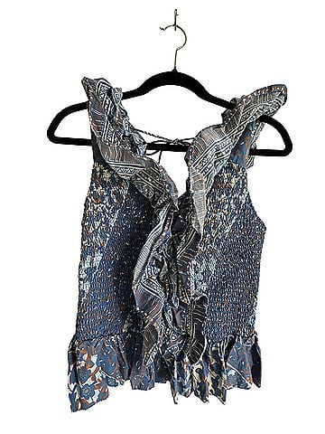 Love The Label Sleeveless Top (view 2)