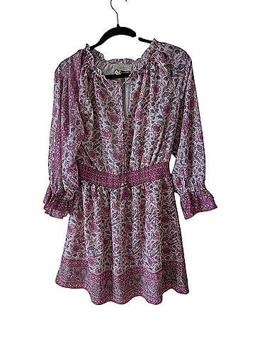 Love The Label Sam Tippy Border Casual Dress (view 1)