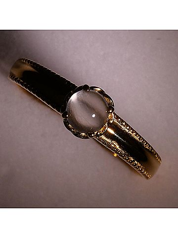 Unbranded 18K (18-karat) Yellow Gold Ring with Moonstone, Total Weight 1.4g, Jewelry (view 2)