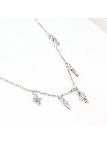 Unbranded 18K (18-karat white gold) necklace with green diamond (no carat markings), total weight 2.5g, 40cm length, jewelry. (view 2)