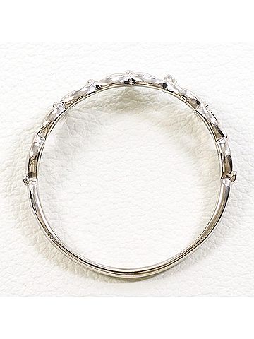 Unbranded 18K (18-karat white gold) ring with a 0.04 ct diamond, total weight 1.8g. Jewelry. (view 2)