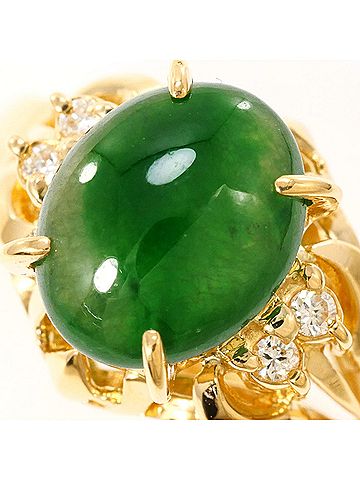 Unbranded 18K (18-karat) Yellow Gold Ring with Jadeite and Diamond (carat weight not stamped). Total weight: 3.5g. Jewelry. (view 2)