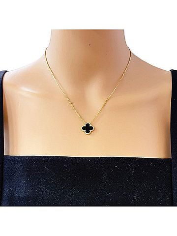 Van Cleef & Arpels Van Cleef & Arpels Vintage Enhambra Necklace, 18K Yellow Gold, Women's. (view 2)
