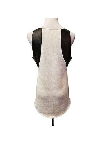 Townsen Sleeveless T-Shirt (view 2)