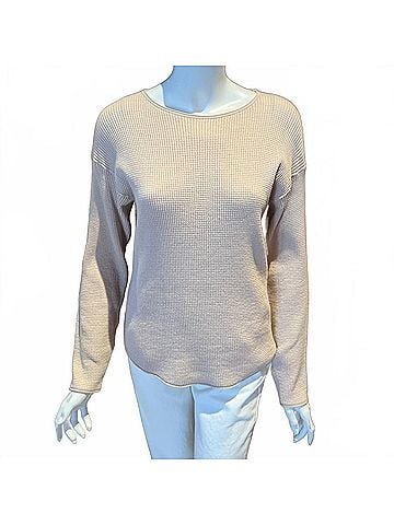 Margaret O'Leary Women's Shirttail Easy Boatneck Sweatshirt in Champagne (view 2)