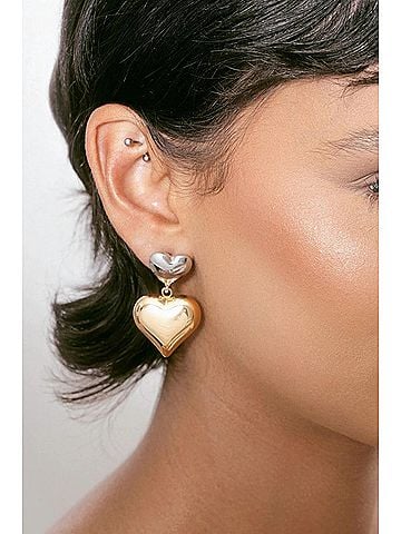 Ettika Women's Mixed Metal Heart Earrings in Gold (view 2)