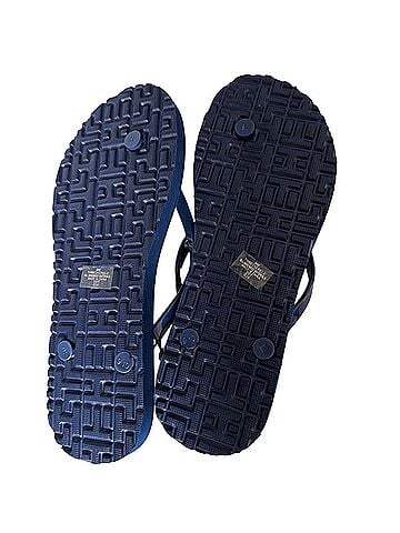 Tommy Hilfiger Twbeckers Flip Flops (view 2)