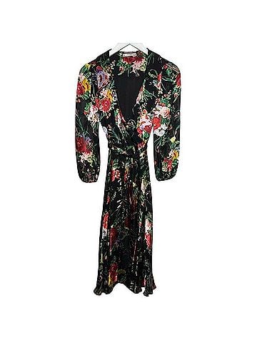 Alice + Olivia Abney Casual Dress (view 1)