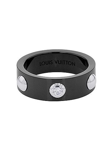 Louis Vuitton Louis Vuitton Petite Bague Crew Diamond Ring, 1P, Platinum 950 Black Ceramic. (LOUIS VUITTON ring, diamond LOUIS platinum black ceramic) (view 1)