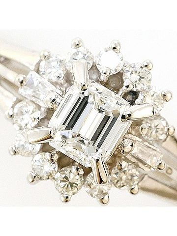 Unbranded PT850 Platinum Ring with 0.26ct Diamond and 0.18ct (VS1 clarity, certified), Total Weight 3.7g, Like New Condition. (view 2)