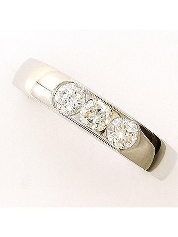 Unbranded PT900 Platinum Ring with 0.33ct Diamond, Total Weight 3.5g, Like New Condition. (view 1)
