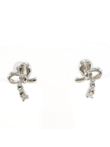 Unbranded PT900 Platinum Earrings with Diamonds (no carat markings), Total Weight 2.4g, Like New Condition. (view 1)