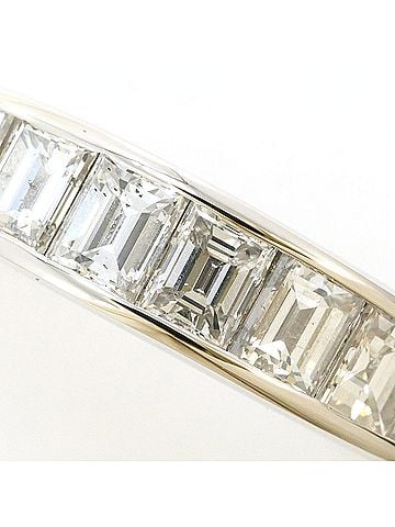 Unbranded PT900 Platinum Ring, 1 Diamond, 2.00ct, with Certificate of Authenticity, Total Weight 7.4g, Like New Condition. (view 2)