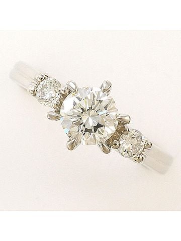 Unbranded PT900 Platinum Ring, 1 Diamond (0.852ct) and 0.22ct (VS1 clarity), Certified, Total Weight 5.4g, Like New Condition. (view 1)