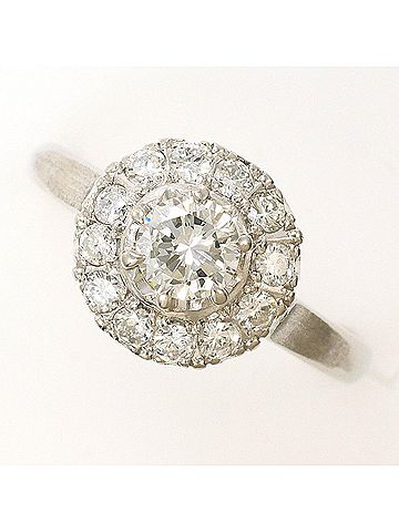 Unbranded Pm800 Platinum Ring, 1 Diamond (0.37ct) and 0.32ct (VS2 clarity), Certified, Total Weight 3.9g, Like New Condition. (view 1)